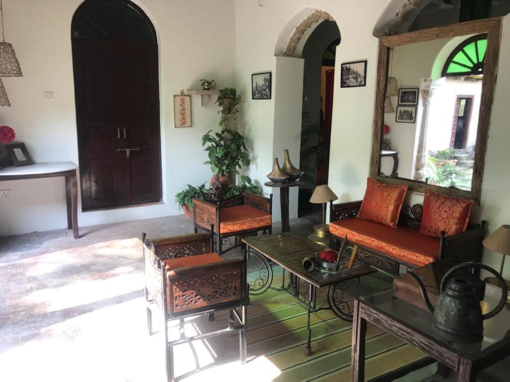 Bed and Breakfast Panchkote Raj Ganges Varanasi Exterior foto